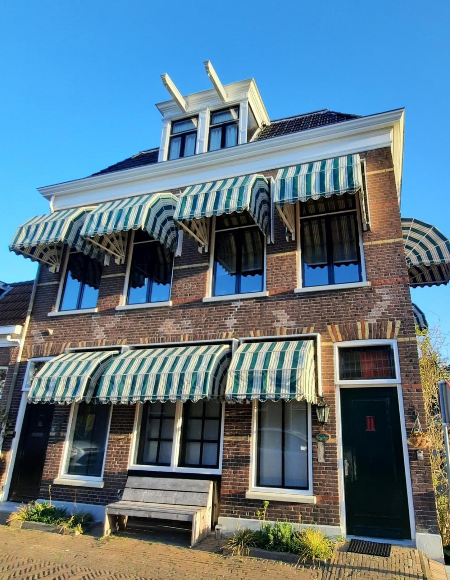 سنيك Lekkerwegbijleeuwen, 1 Minuut Naar Hartje Centrum المظهر الخارجي الصورة